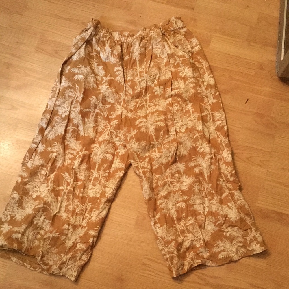 Summer Yellow Pants